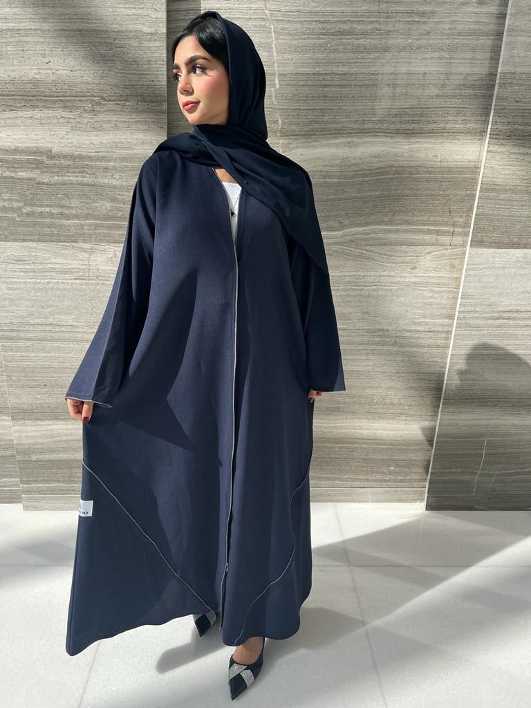 AISHA ABAYA