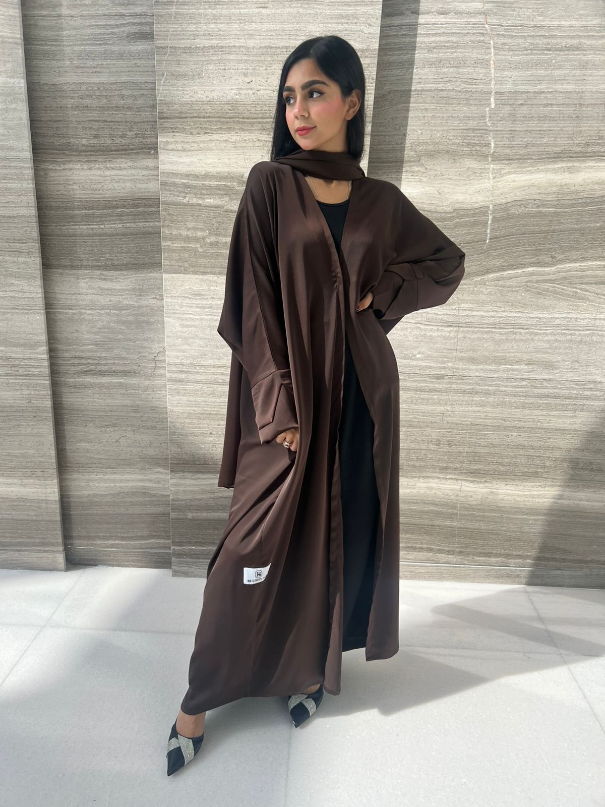 B3 Abaya