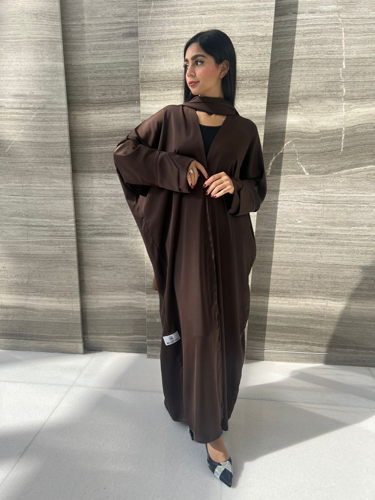 B3 Abaya